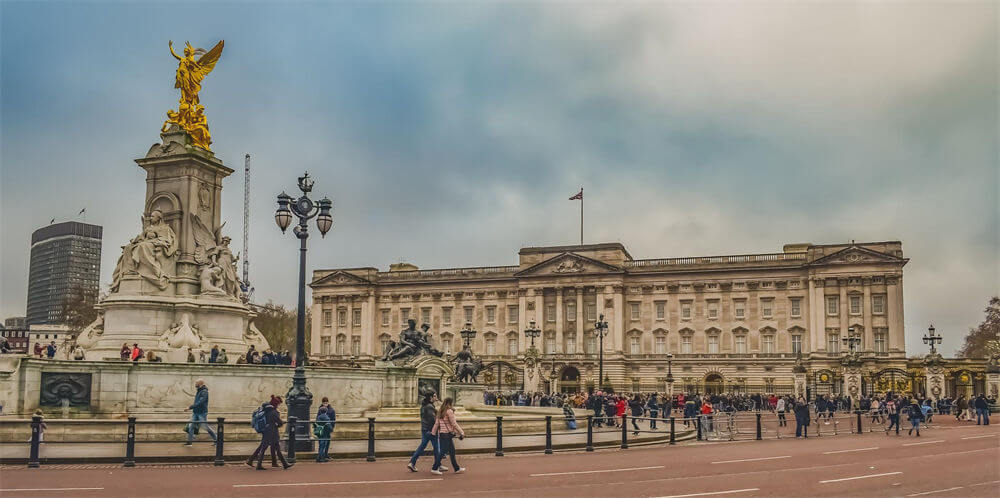 白金汉宫(Buckingham Palace)