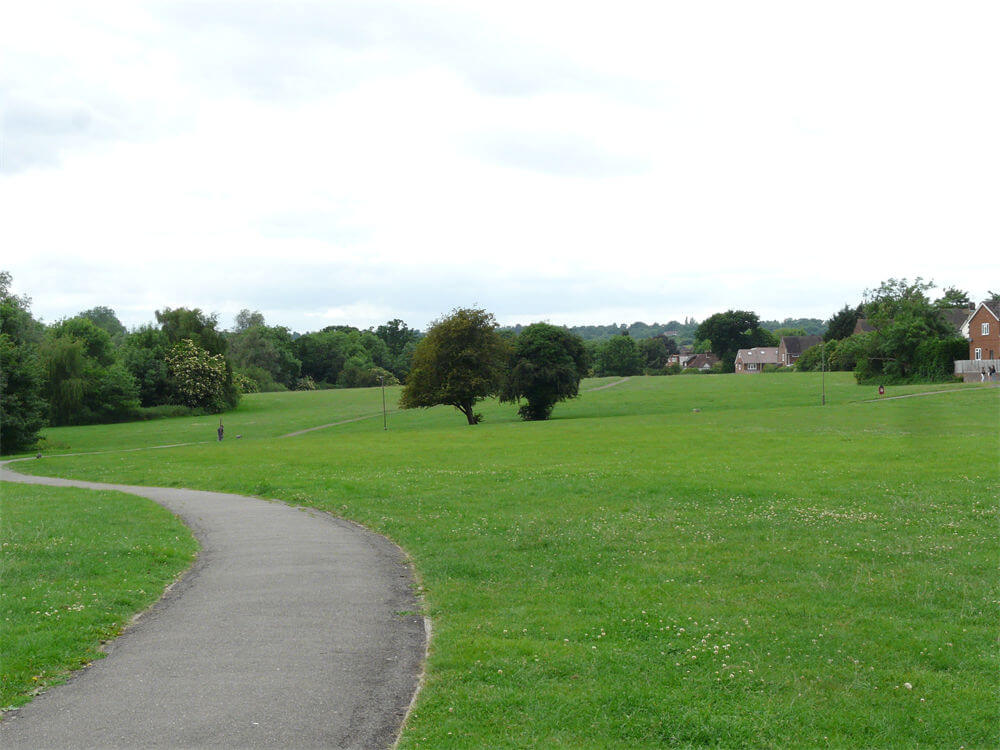 多利斯谷绿道(Dollis Valley Greenwalk)